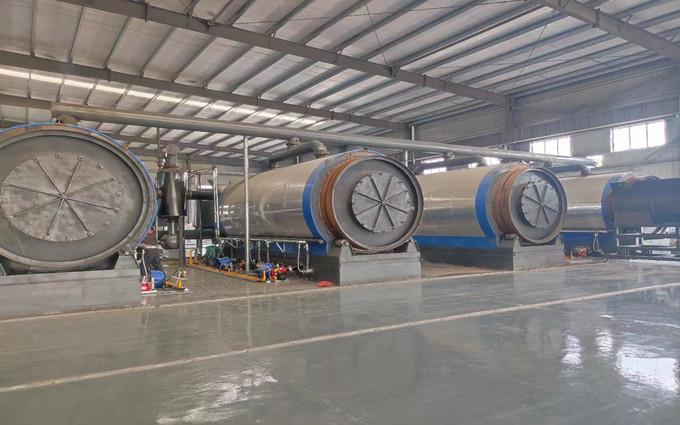 廢輪胎煉油過(guò)程中產(chǎn)生的多余可燃廢氣的處理辦法？