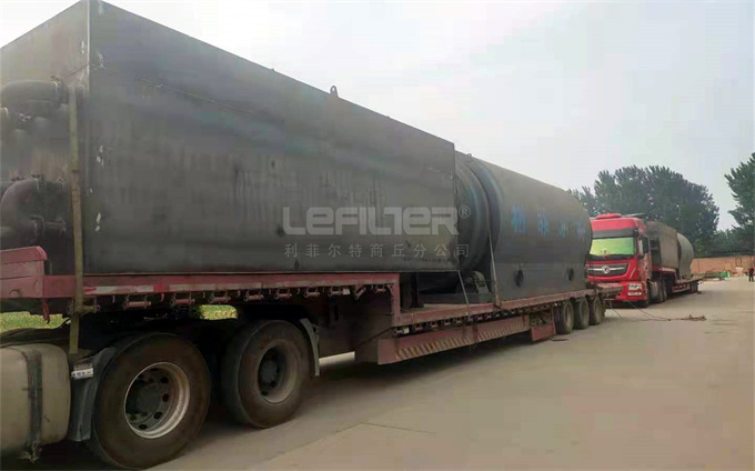 油泥煉油設備裝車發(fā)出